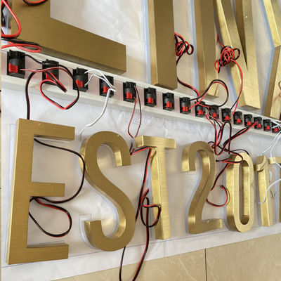 गोल्ड ब्रश एसएस प्रबुद्ध चैनल पत्र लोगो साइन हाईस्पैन