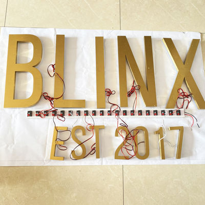 गोल्ड ब्रश एसएस प्रबुद्ध चैनल पत्र लोगो साइन हाईस्पैन