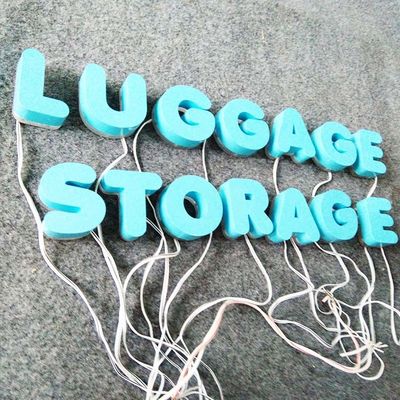 लाइट्स आउटडोर विज्ञापन के साथ 3 डी आकार रंग पेंट धातु पत्र