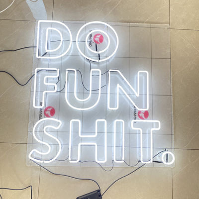 ग्लास ट्यूब एलईडी फ्लेक्सिबल नियॉन स्ट्रिप नियॉन लाइट अप साइन सीई