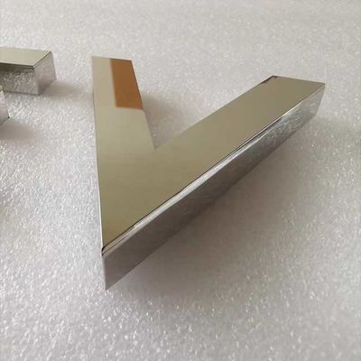 वर्णमाला पत्र शॉपफ्रंट साइनेज सिल्वर मिरर 2 सेमी मोटाई फैब्रिकेटेड मेटल लेटर्स