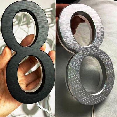 विज्ञापन 3 डी एक्रिलिक बैकलिट पत्र साइन ब्लैक पेंट 12 सेमी मोटाई