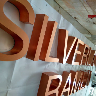 OEM डिजाइन की दुकान लोगो कॉपर साइन पत्र फ्लैट कट 10 सेमी से 100 सेमी ऊंचाई: