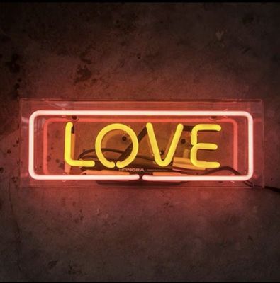 बेडरूम OEM ODM के लिए वेडिंग लव कस्टम नियॉन साइन बोर्ड