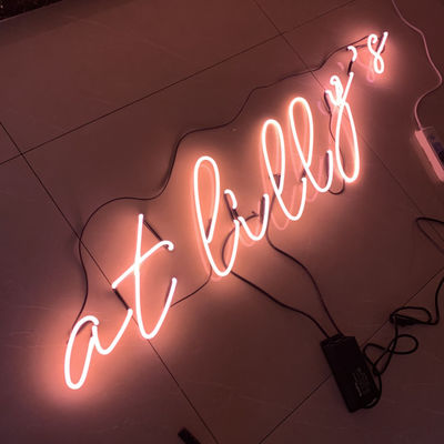 बैकबोर्ड वॉल माउंट के साथ विज्ञापन बार कस्टम नियॉन साइन लाइट बॉक्स